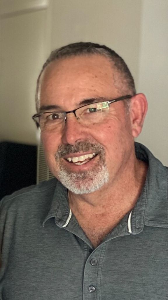 Darrell Wayne Rich Profile Photo