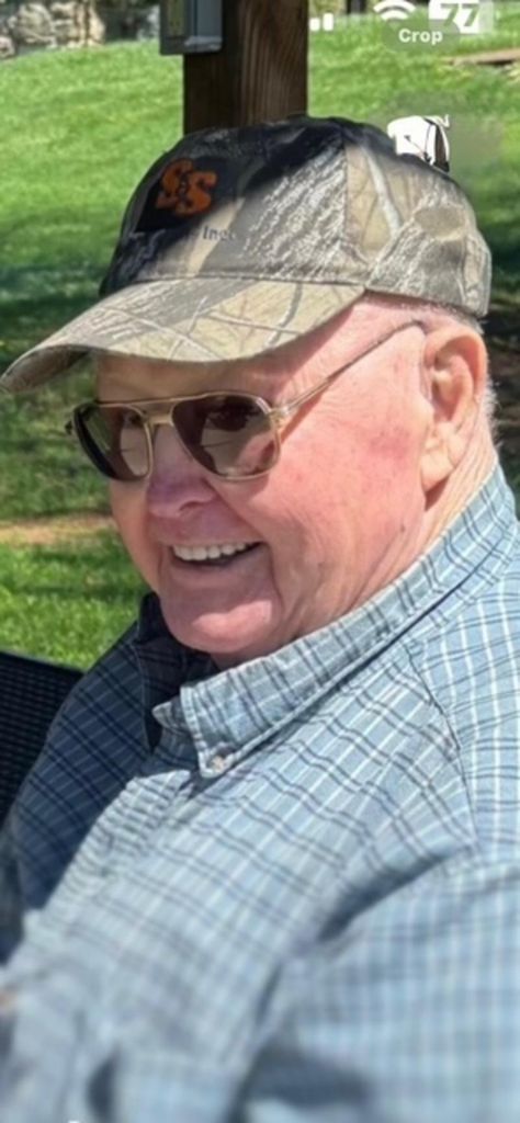 Richard Earl Trout Profile Photo