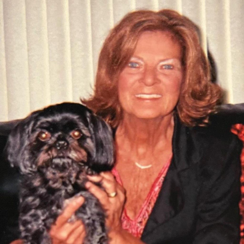 Pamela  J. (Mcnew)  Hivner