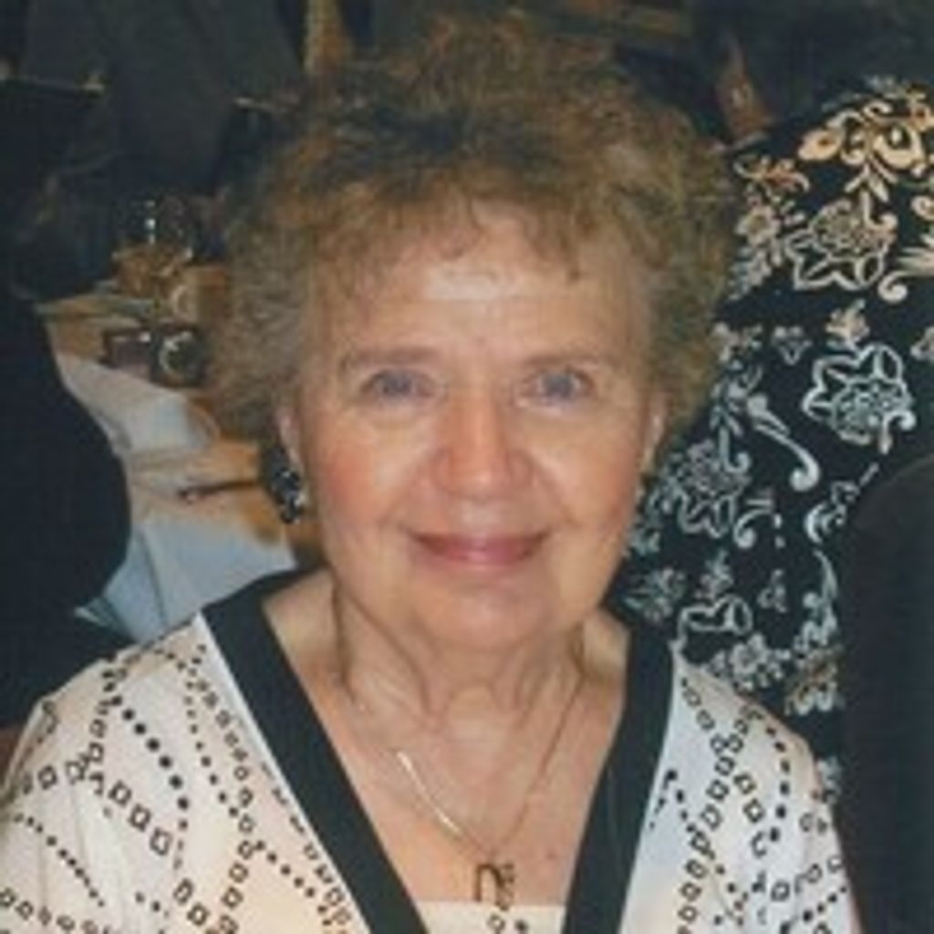 Delores Young Profile Photo