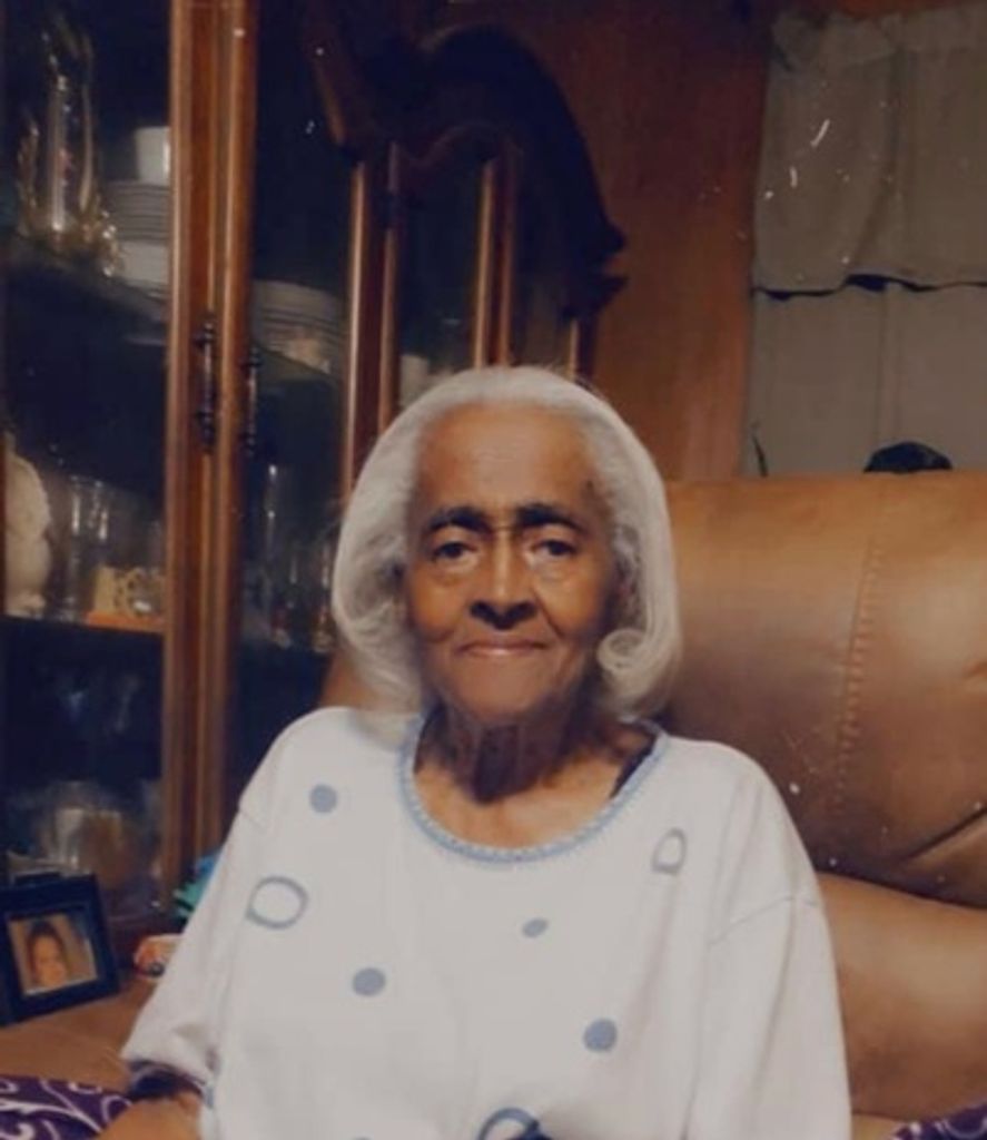 Mother Mae Lee White Profile Photo