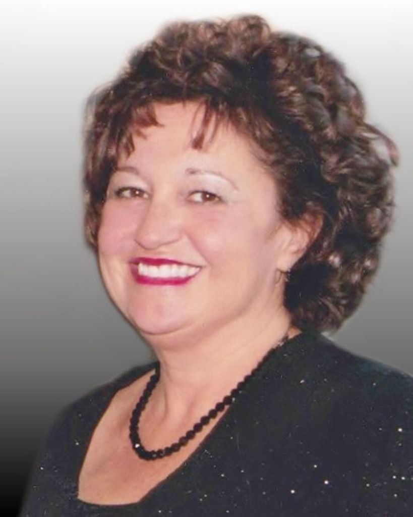 Roseann (Saladino) Ferrara