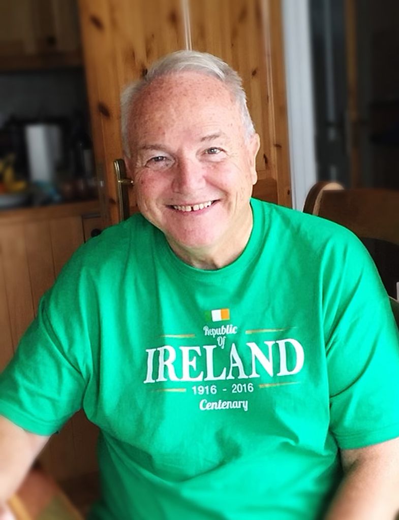 John Green Profile Photo