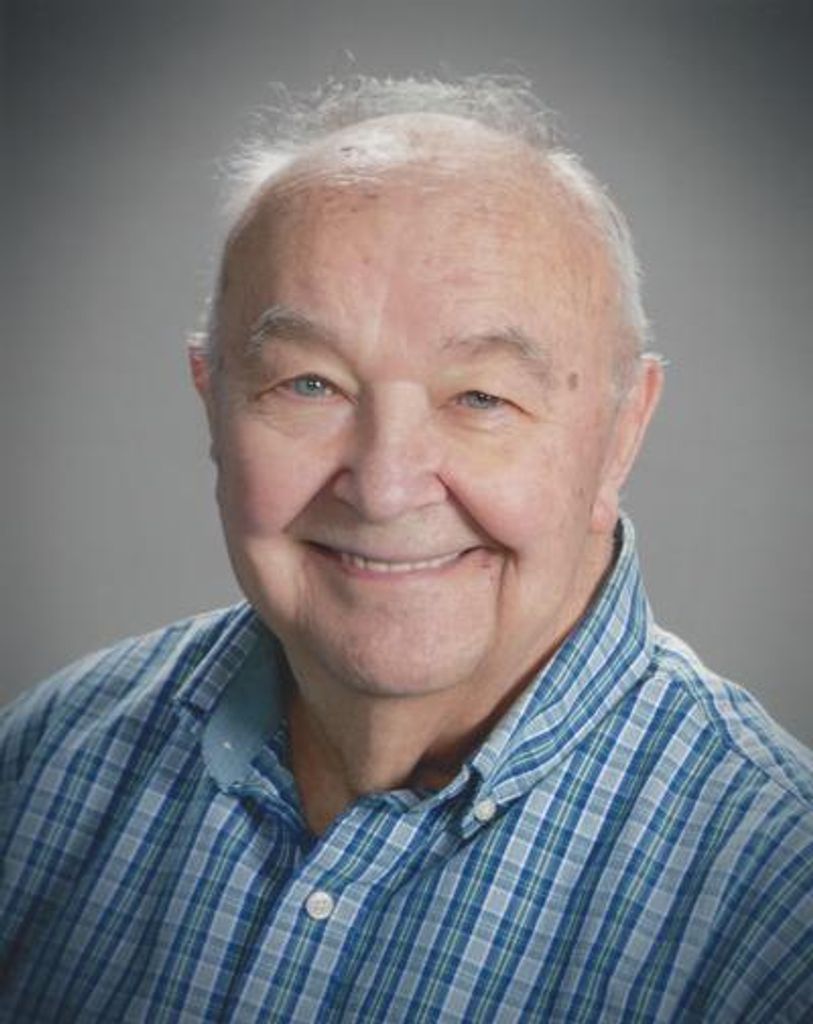 Casimer "Casey" Kubisztal Profile Photo