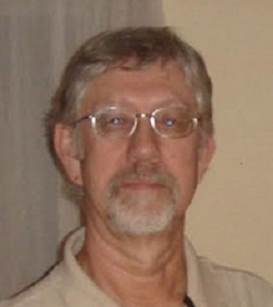 Gordon Lundgren Profile Photo