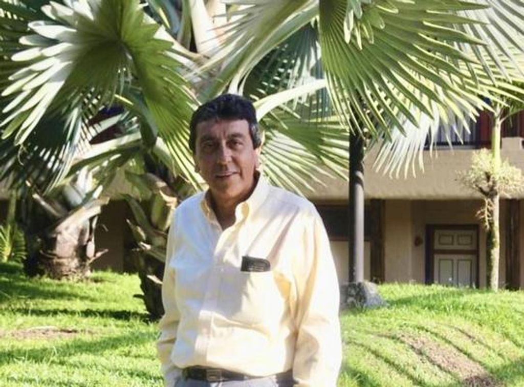 Carlos J Molina Profile Photo