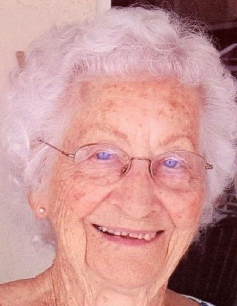 Estella Violet (Cunningham)  Gray