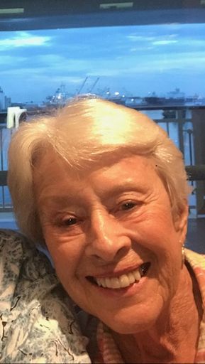 Pearl Vitelli Hallett Profile Photo