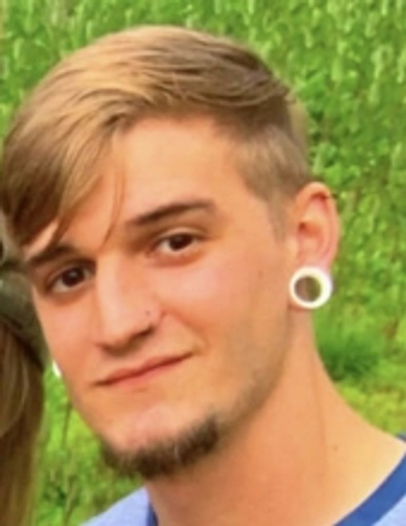 Colton Thomas Hannold Profile Photo
