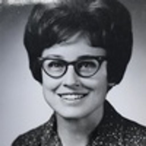 Lillian Fossum photo gallery thumbnail 1 of 1
