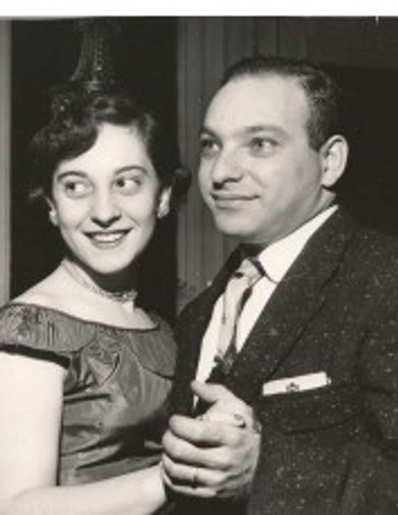 Elaine Jacobs-Stiles