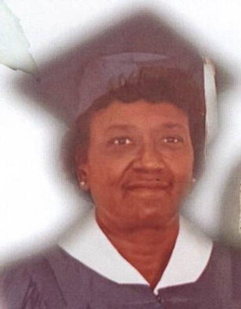 Mary Yates Profile Photo