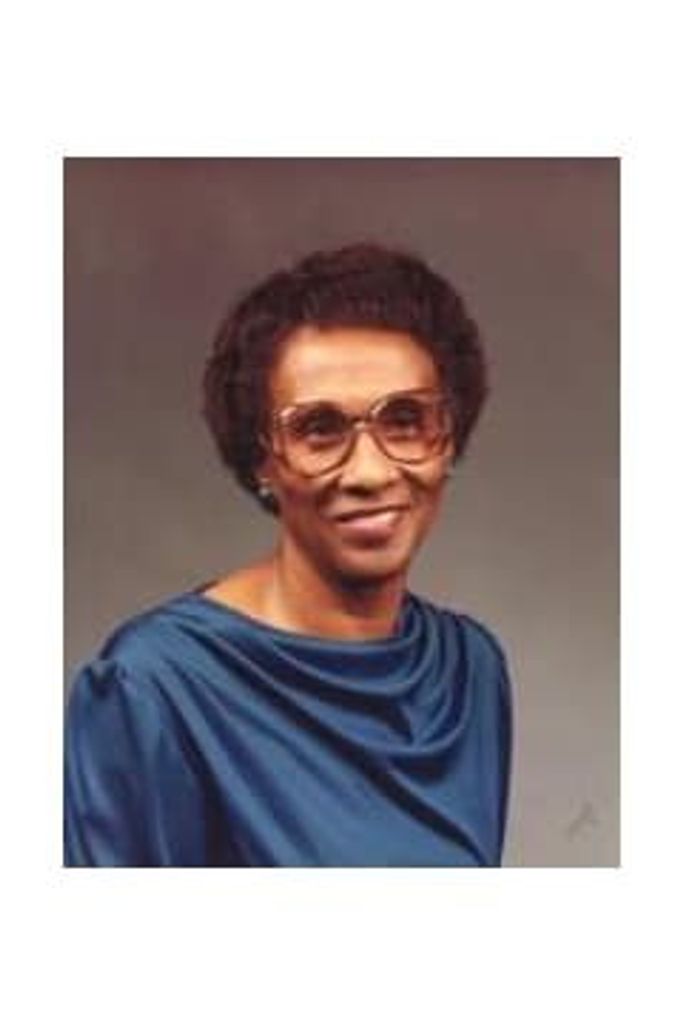Ruth Nelson