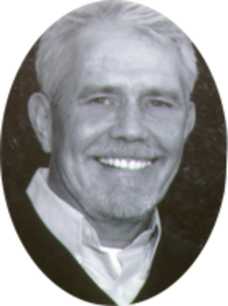 Robert  Glenmore "Buck" Jennings