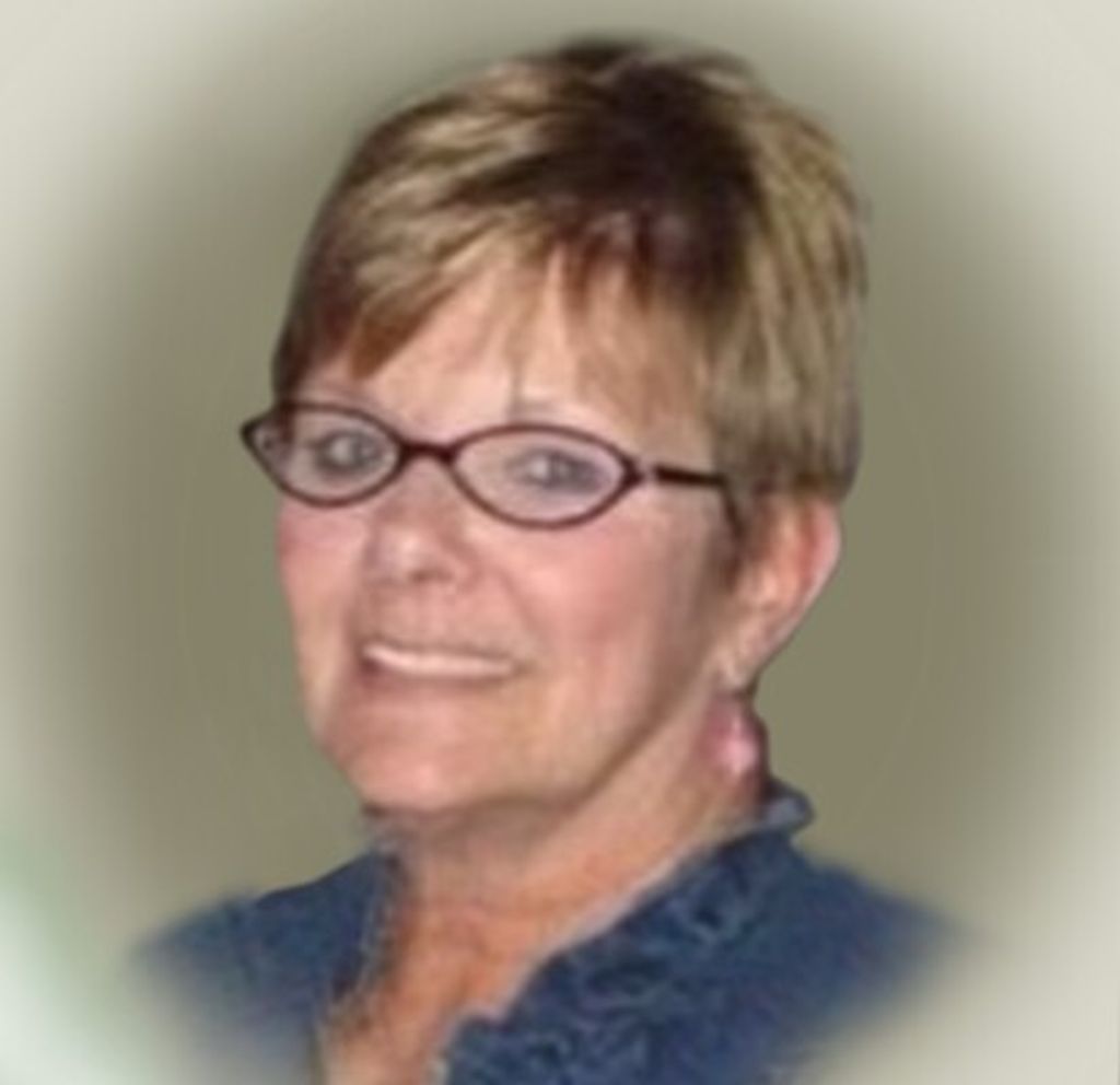 Dianne Lavelle Smith Profile Photo