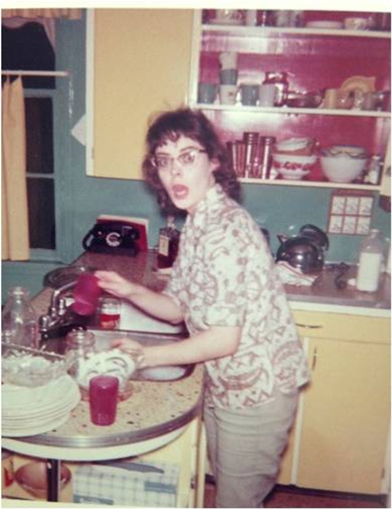 Sharon Rose Betsworth Profile Photo