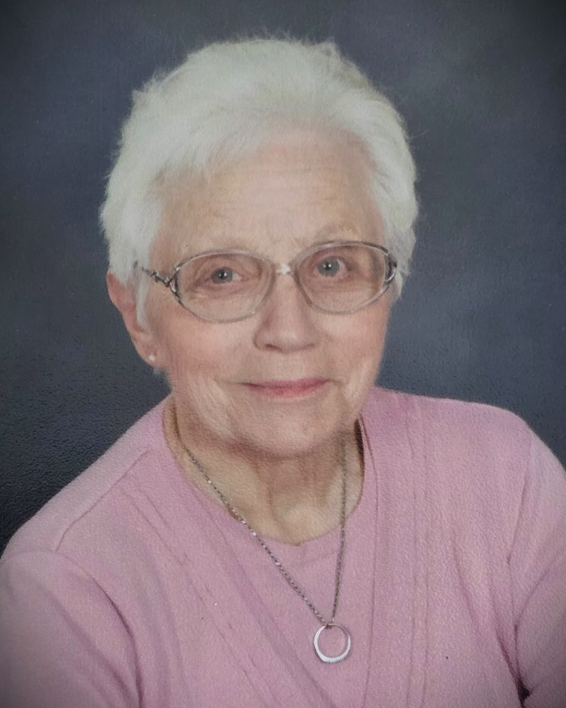Nadine (Giacone) Jackson