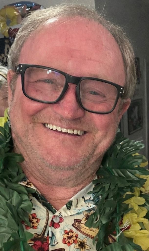 Richard Jones Profile Photo