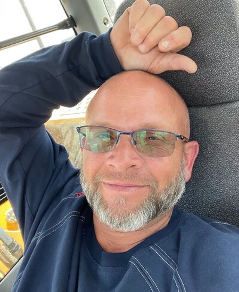 Christopher Brian Hart Profile Photo