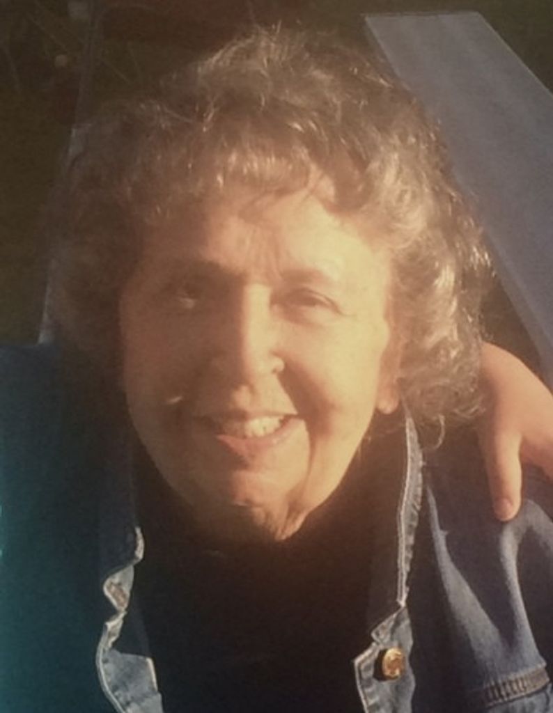 Elizabeth "Betty" Kensick (Nee:Krych) Profile Photo