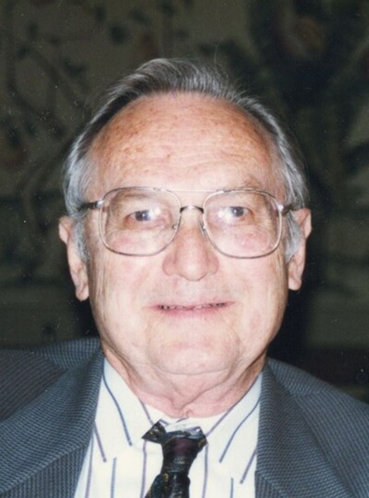 Donald Leon Kinnsch Profile Photo
