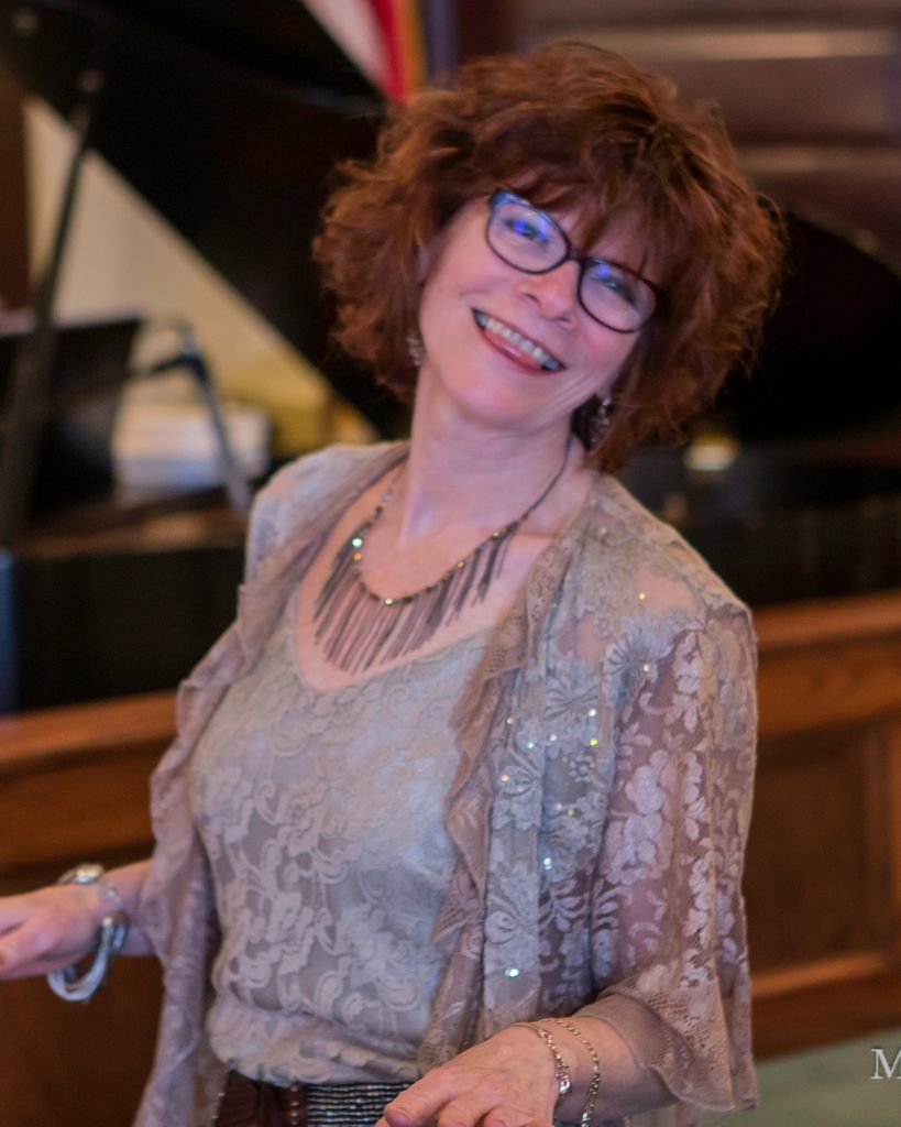 Linda Foster Slade Profile Photo