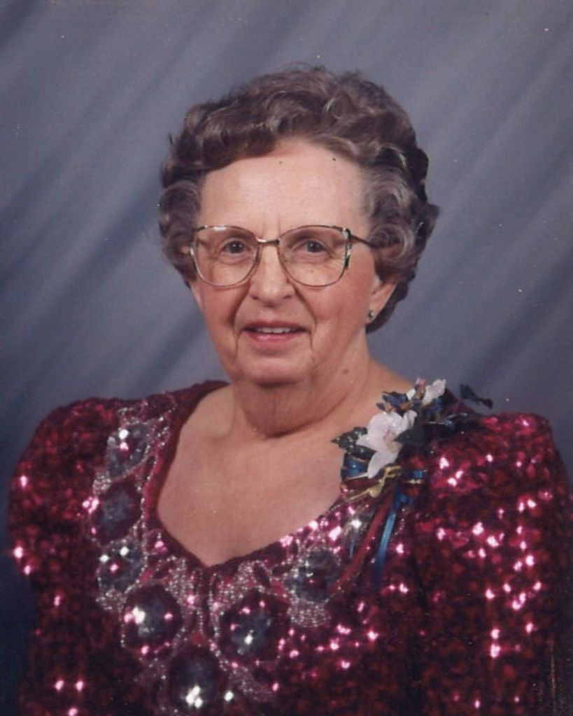 E. Esther Frazier Profile Photo