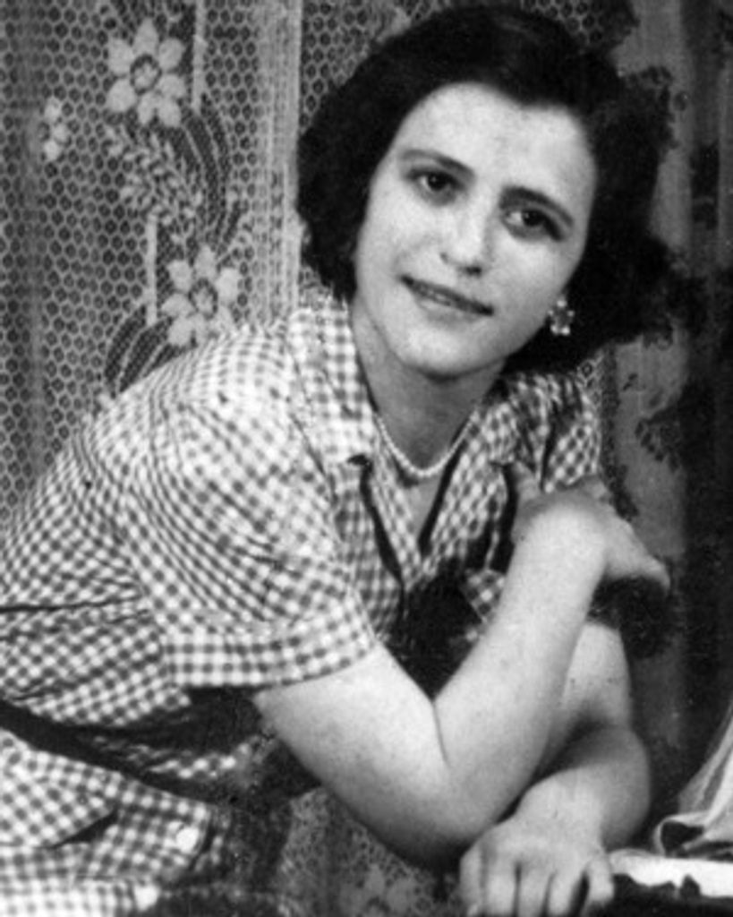 In Loving Memory of Angelina Paiva