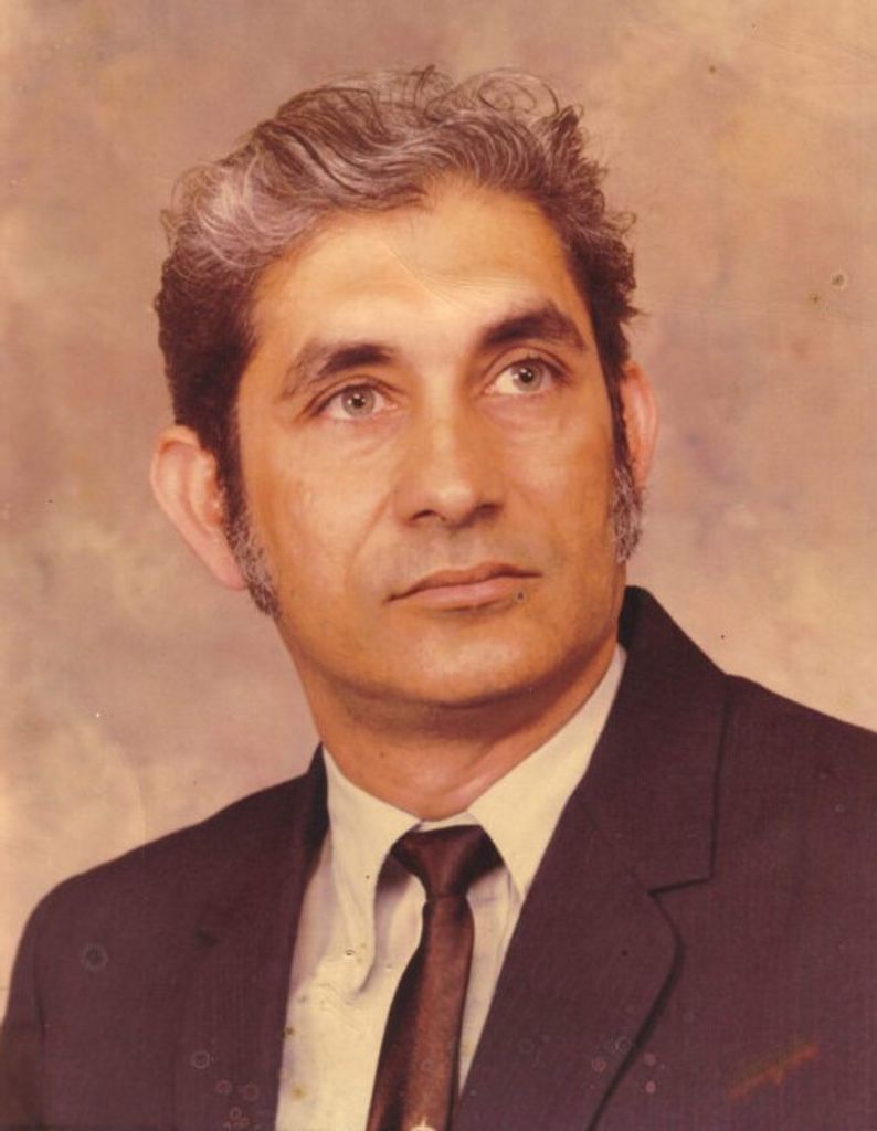 Hernando E. Porto Profile Photo