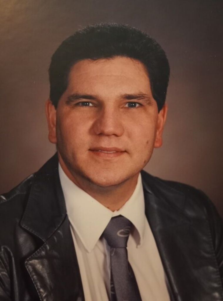 Louis Mateka Iii Profile Photo