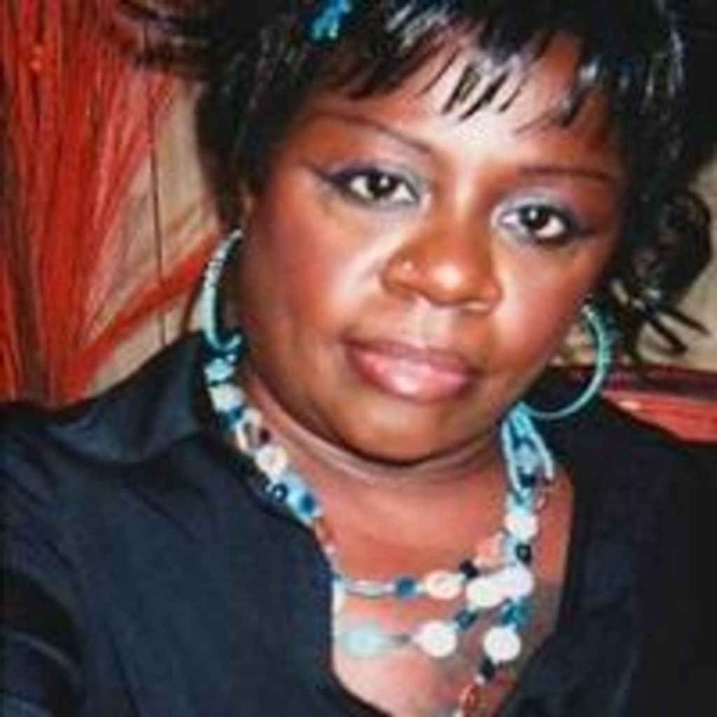 Linda Bridgette Collins