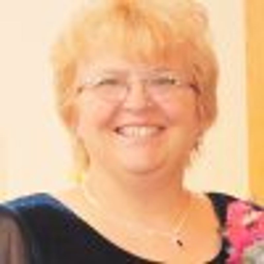 Susan "Sue" Kay Hanson