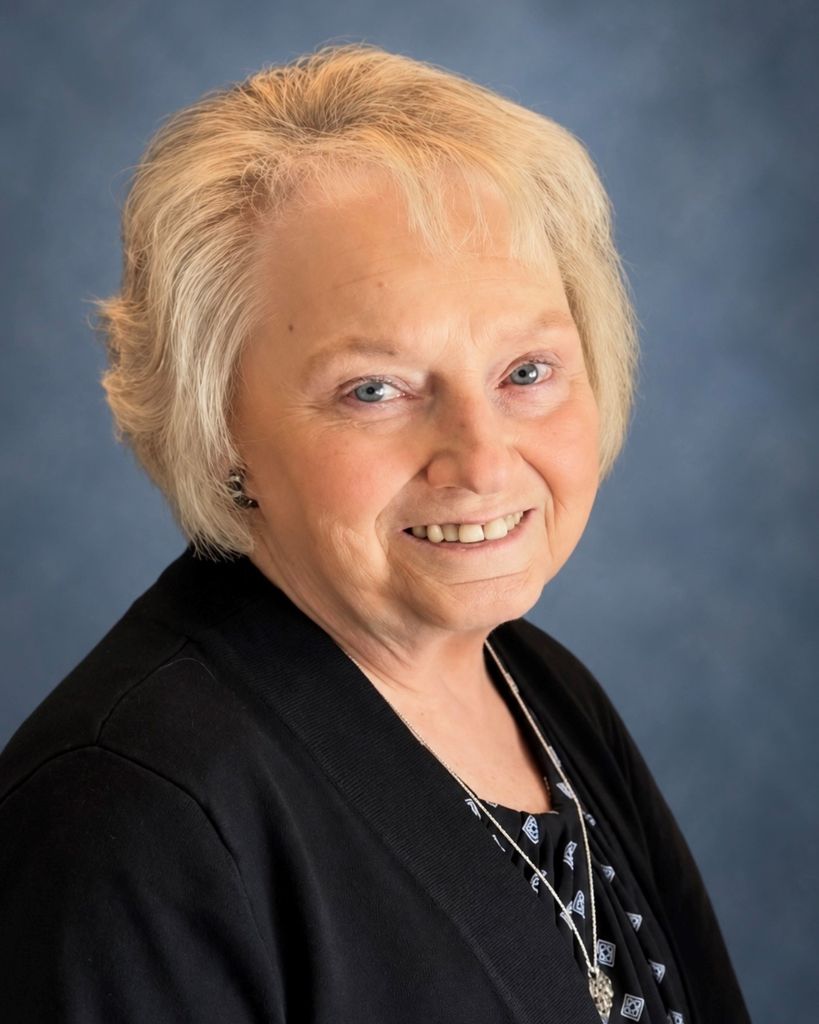 Edna Earl Robertson Caughron Profile Photo