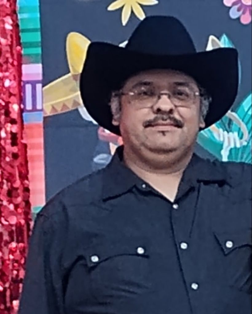 Miguel De La Torre Profile Photo