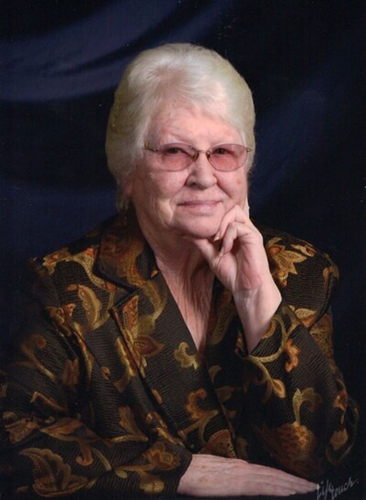 Jackie Nadyne Grotteland