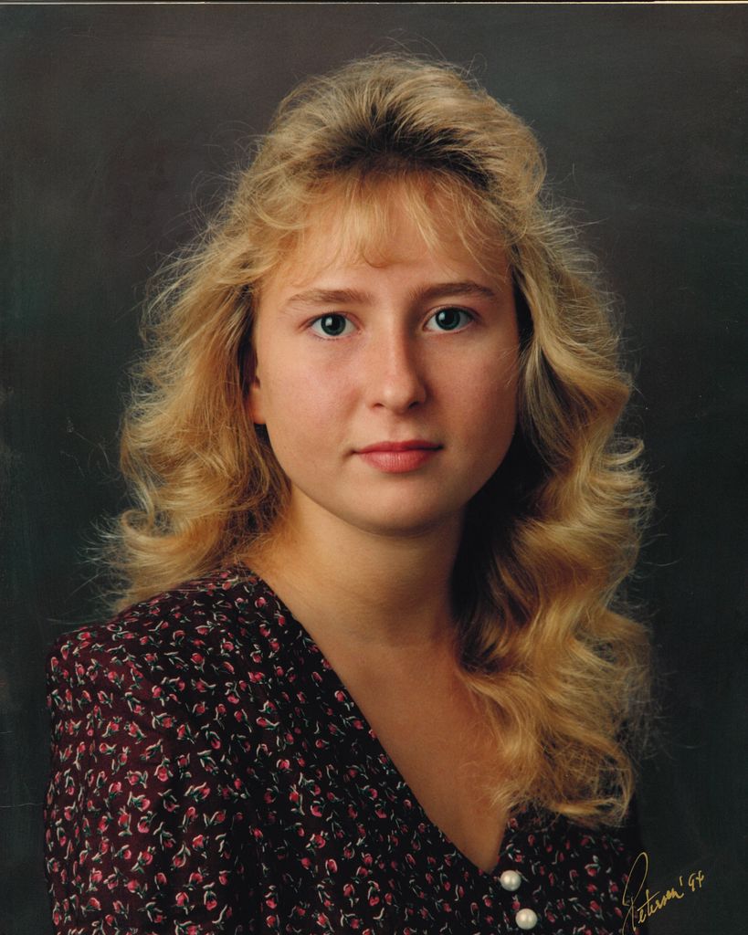 Jennifer Lee Stapleton