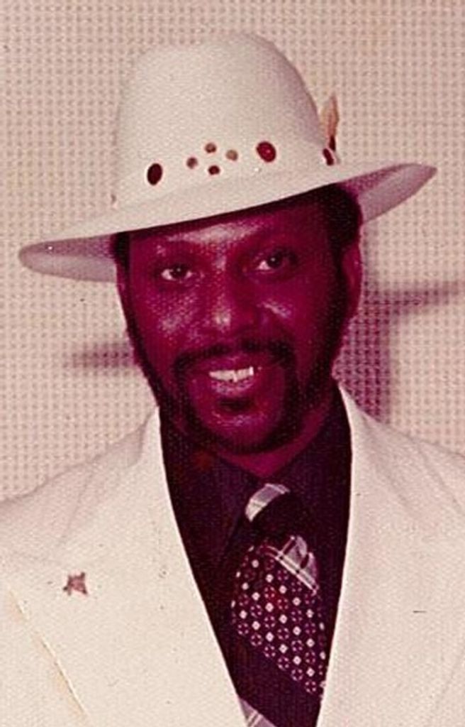 Lindsey Robinson, Jr. Profile Photo
