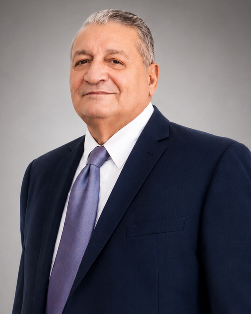 Salvador Madrigal Mendoza Profile Photo