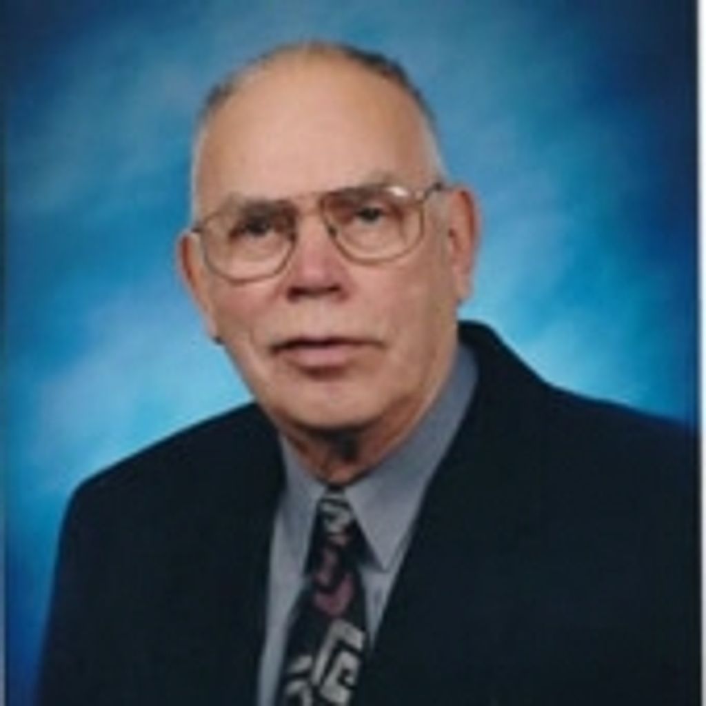 Lloyd "LT" Rafteseth