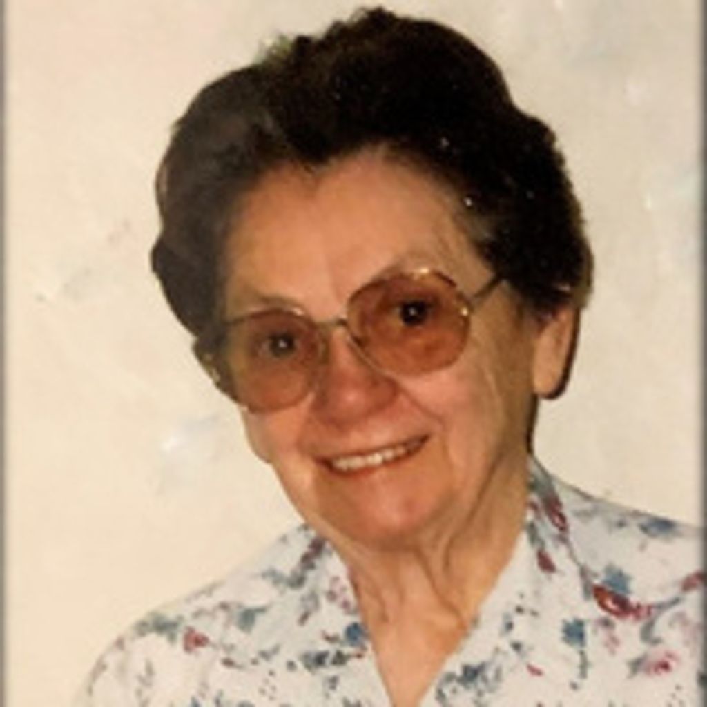 Anna Chaput Profile Photo