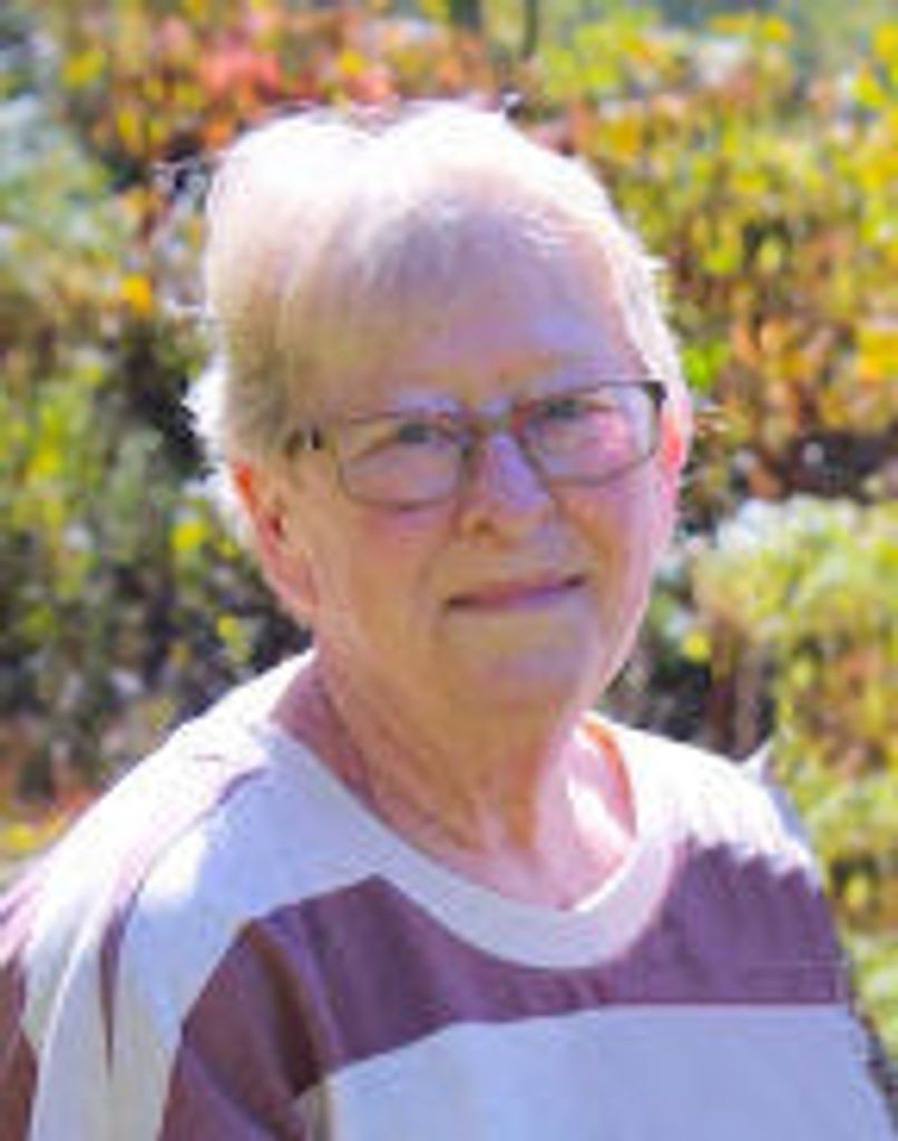 Rosalyn "Rosie" Johnson Profile Photo