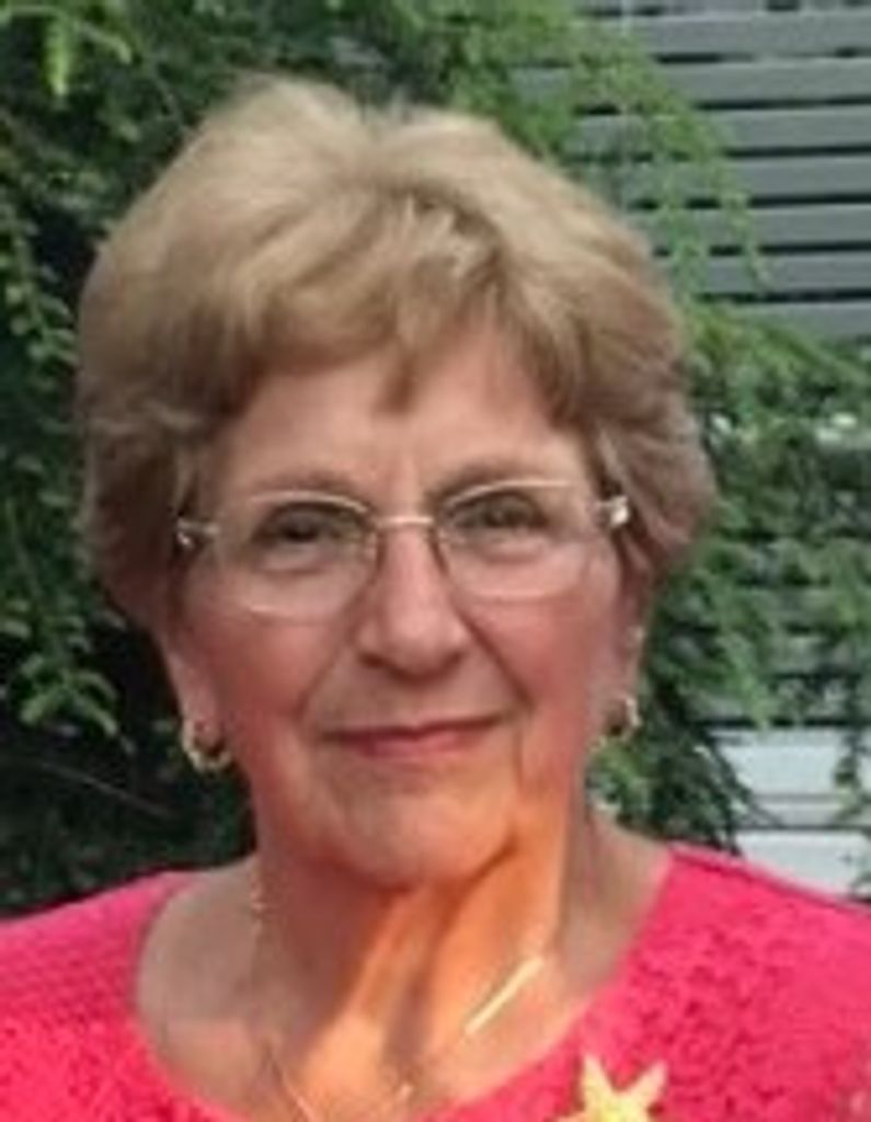 Angela Maria (Santangelo)  Smesko