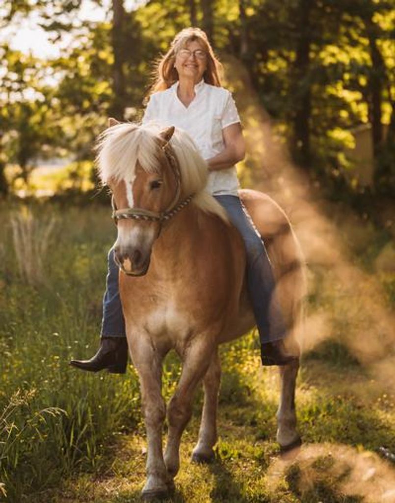 Mary Lou Pines Profile Photo