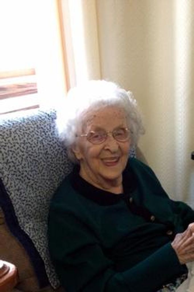 Helen Vivian Diebolt Profile Photo