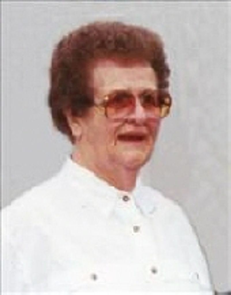 Juanita M Prouse