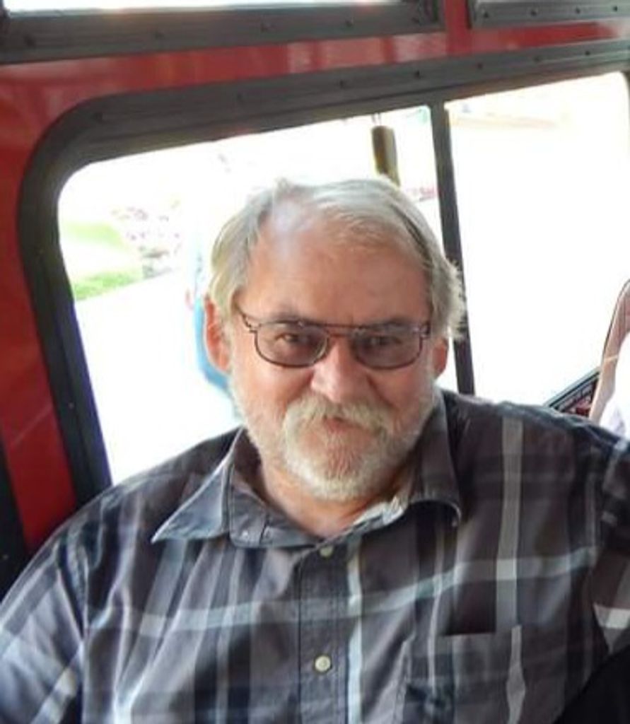 Claude Roberts Profile Photo