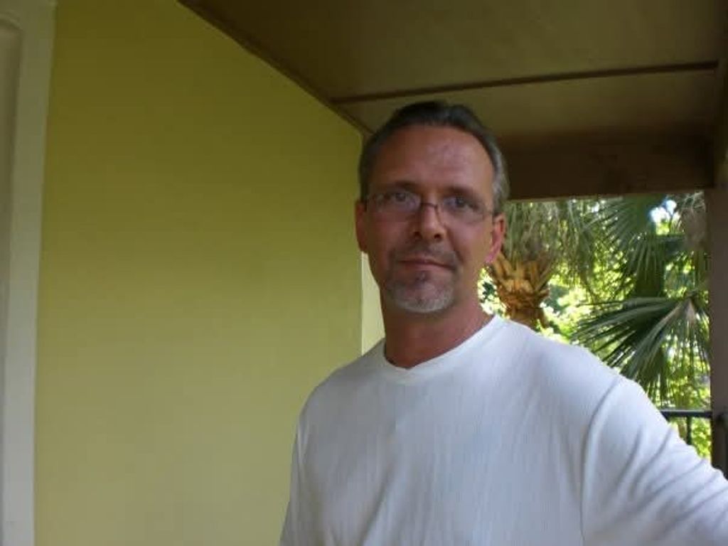 Timothy Lee Davis