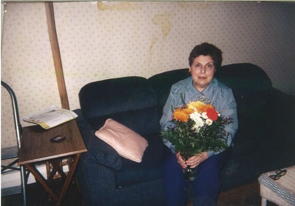 Domenica Debari