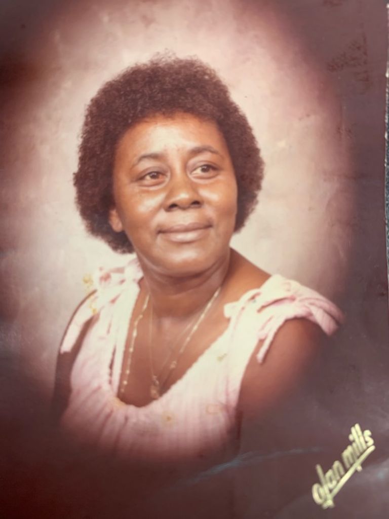 Elsie Mae Fuller