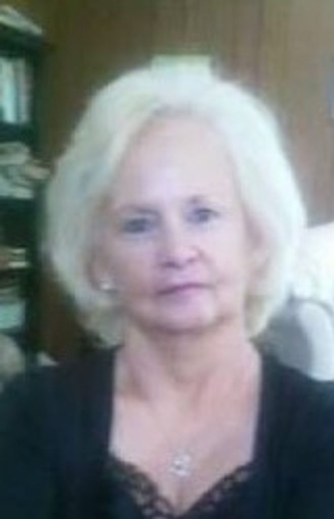 Sandra Lynn (Gray)  Friend